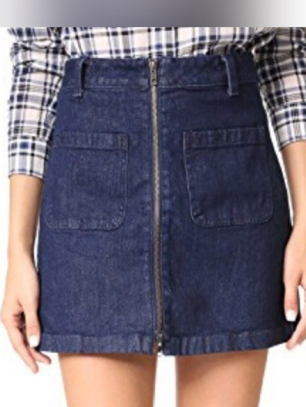 Dark Wash Denim Front-Zip Mini Skirt -‎ 4